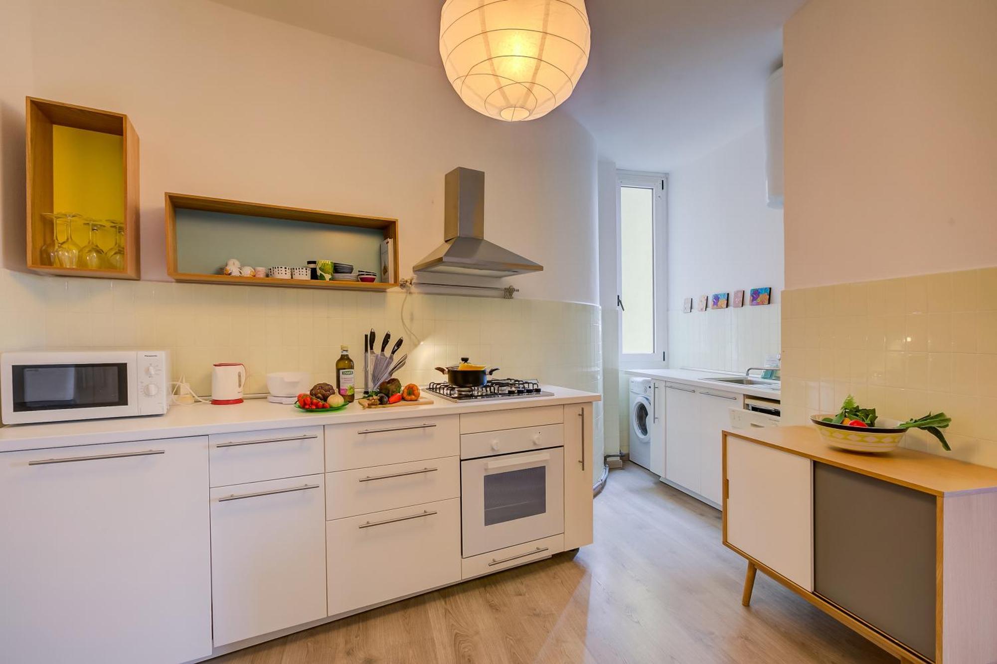 Appartamento Di Tommaso - Happy Rentals เดเซนซาโนเดลการ์ดา ภายนอก รูปภาพ